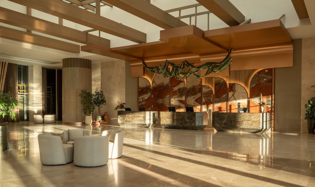 Otel lobisi